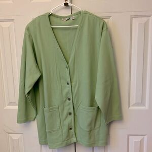 Basic Editions plus women Cardigan sweater